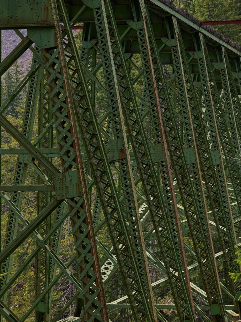 Struttura in acciaio vecchio ponte ferroviario