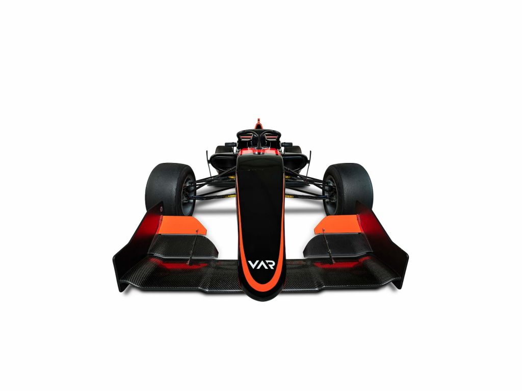 Formula 3 - Lower front view
