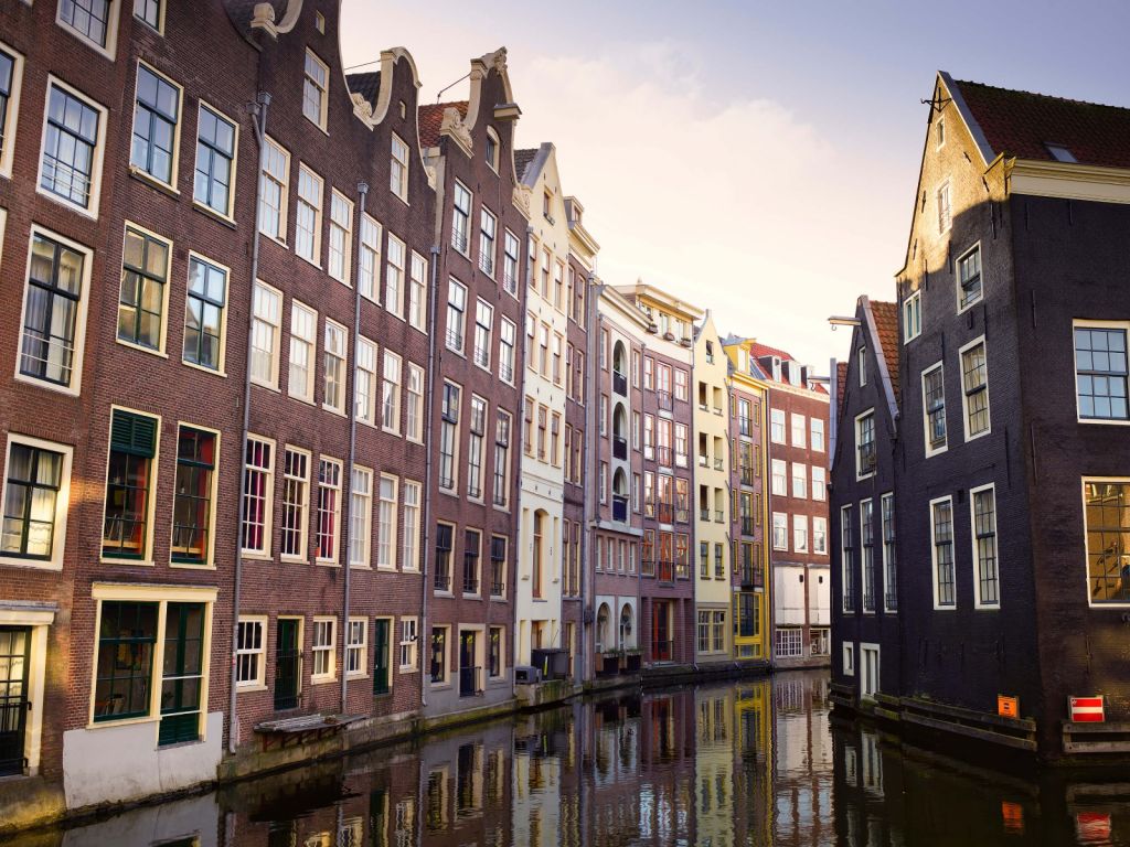 Amsterdam case sul canale