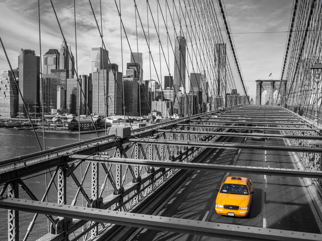 Un taxi attraverso il ponte di Brooklyn