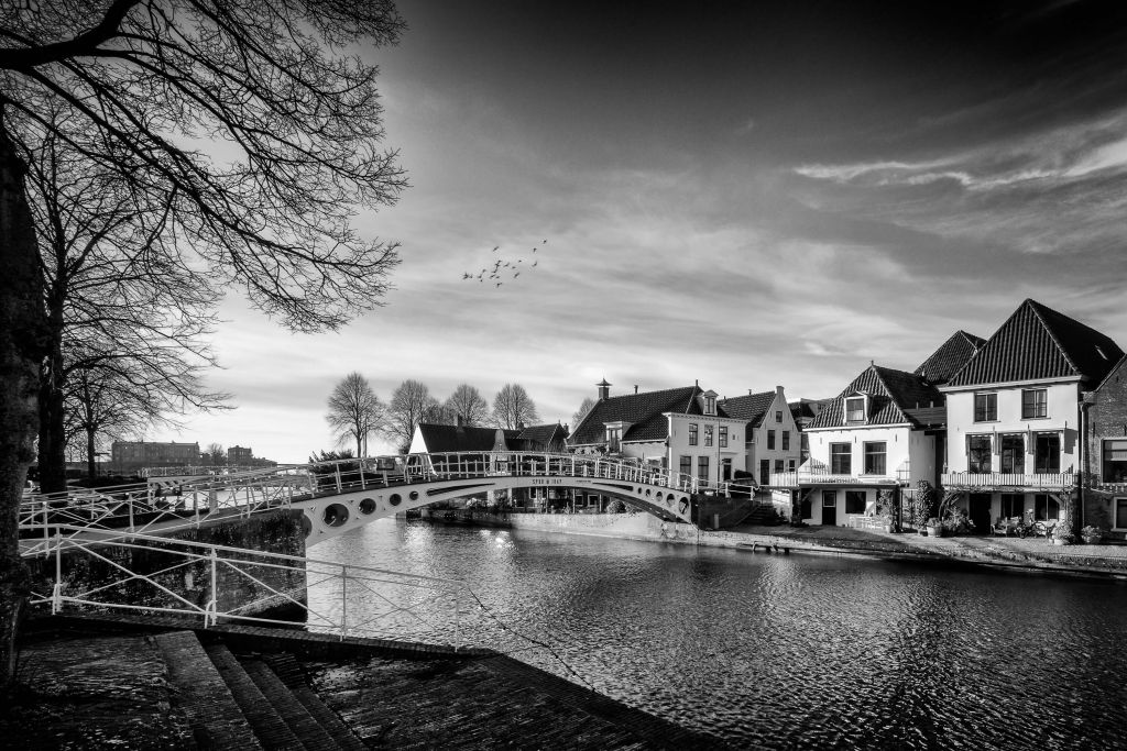 Città fortificata Dokkum Ponte sul Klein Diep Frisia 