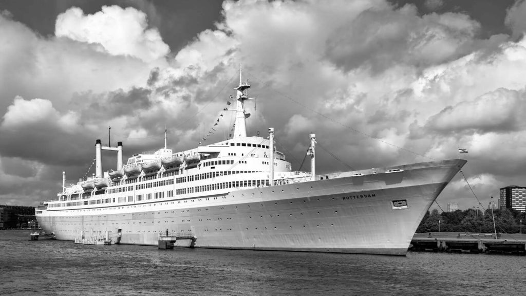 Classico oceano senza tempo in bianco e nero