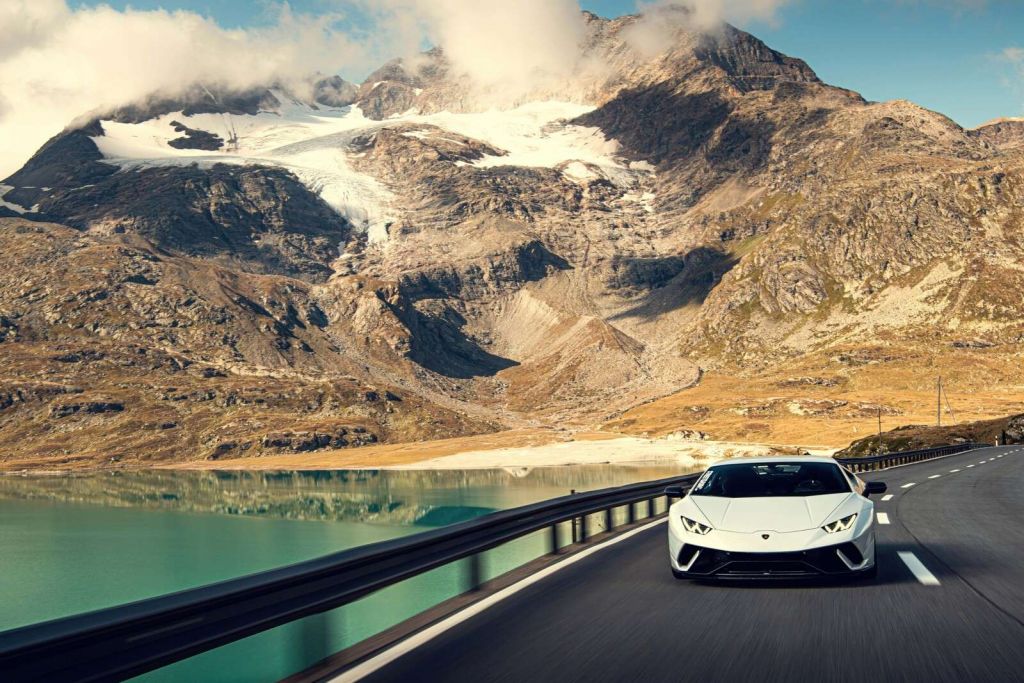 Lamborghini Huracán in montagna
