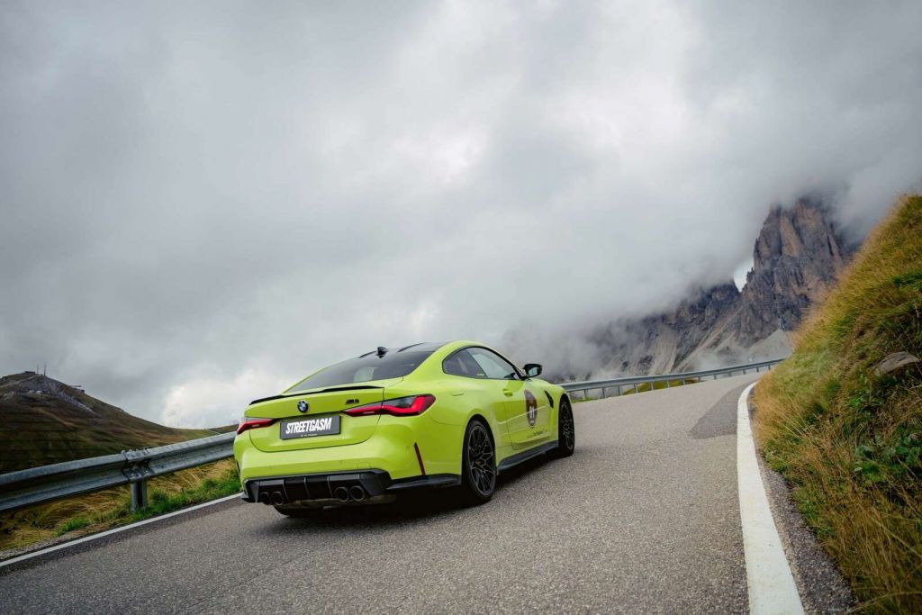 Autorità verso le nuvole