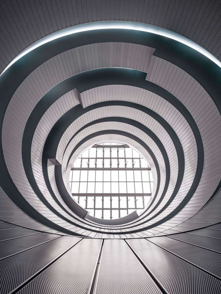 Armonia concentrica in beige.