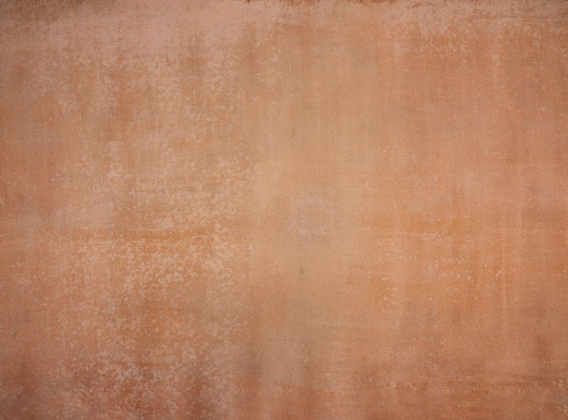 Calcestruzzo color terracotta con linee morbide