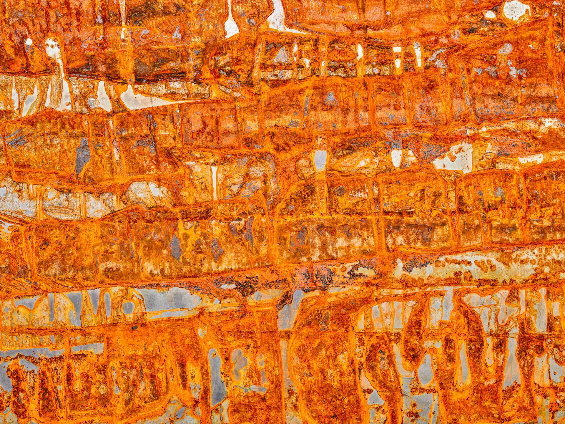 Piastra metallica arrugginita