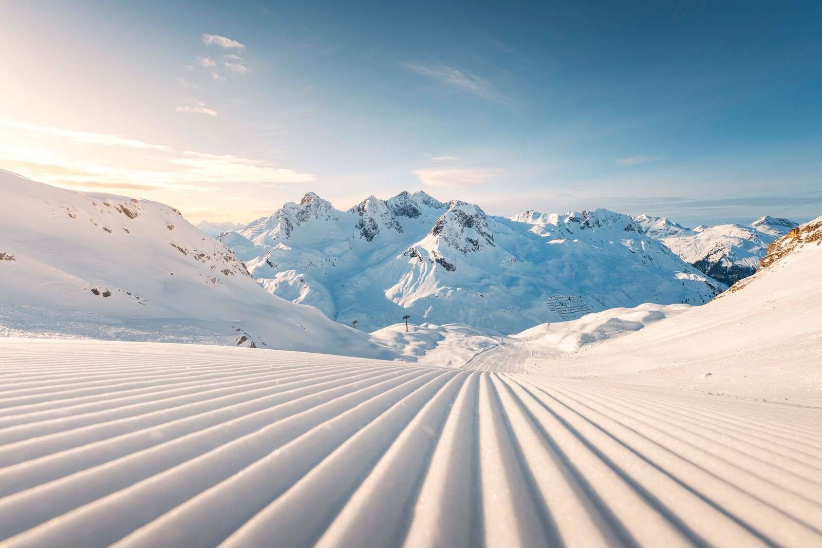 Alba sulle piste appena battute
