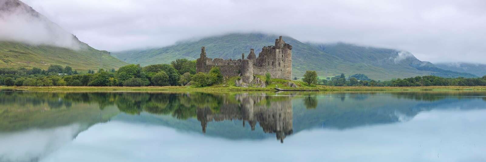 Castello di Kilchurn, Loch Awe, Scozia
