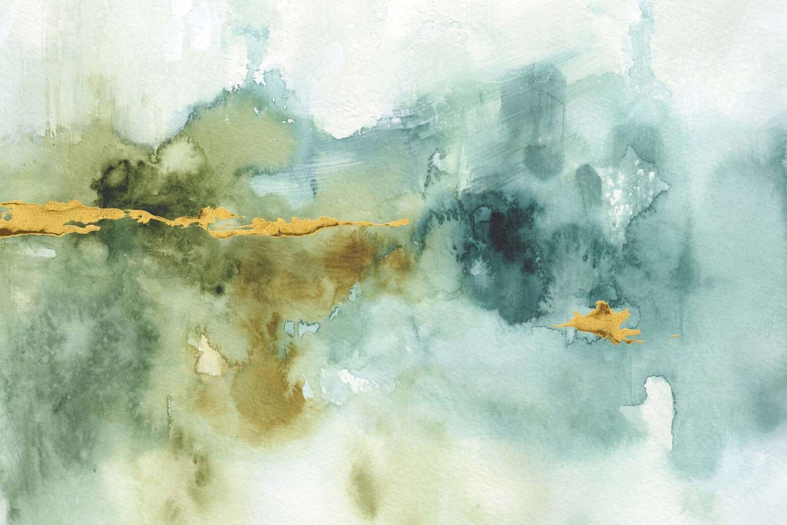 Acqua ingrigita con linea dorata