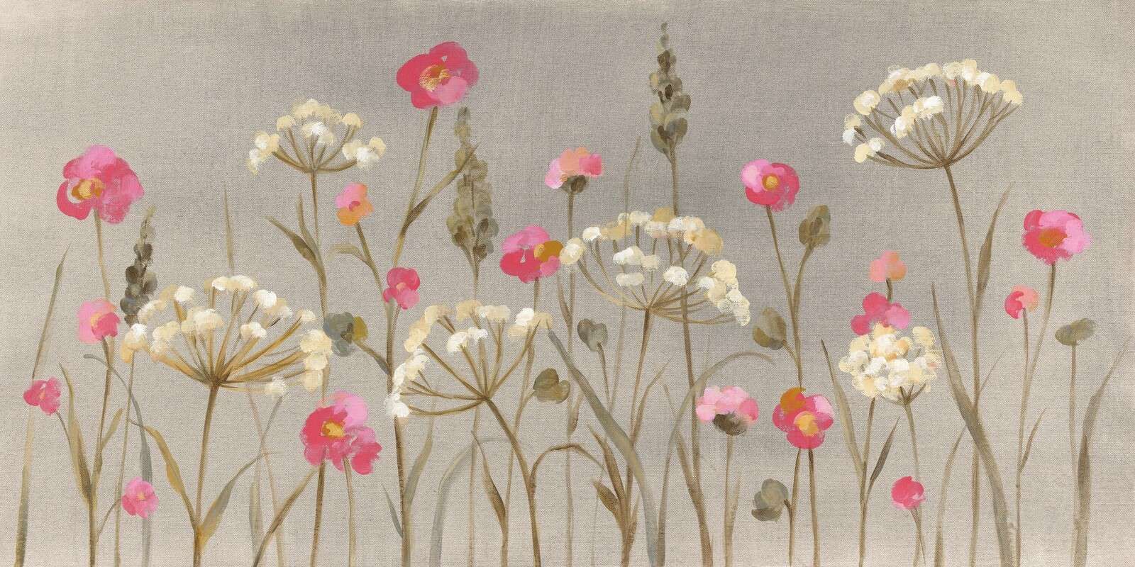 Mazzo di campo con papaveri e fiori a ombrello